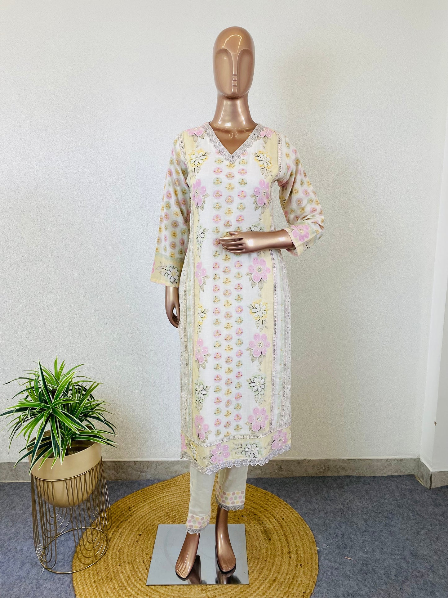 Pure Linen Digitally Printed Suit Set with Pearl Work