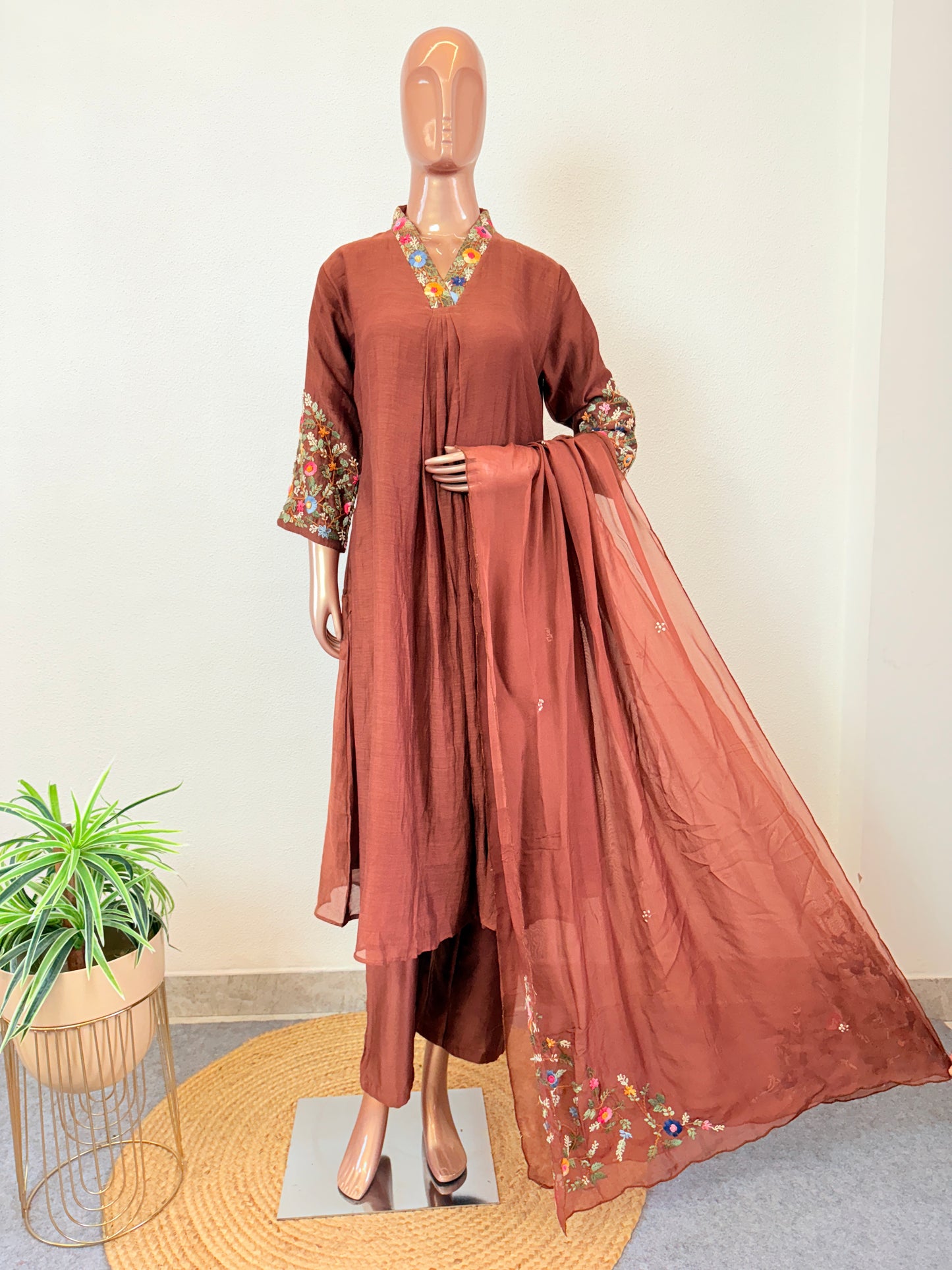 Thread Embroidered Mul Chanderi Suit Set