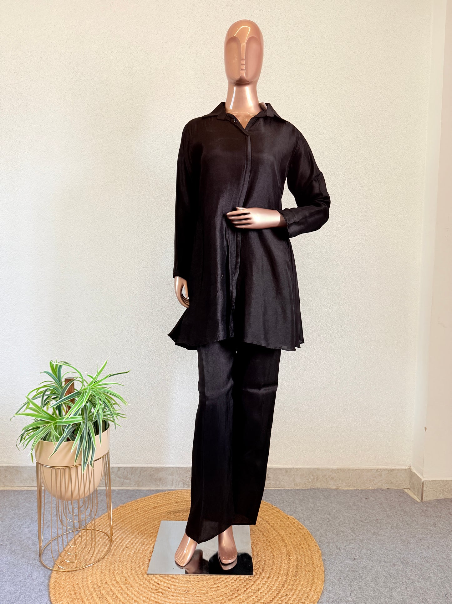 Dola Silk Coord with Organza cover-up