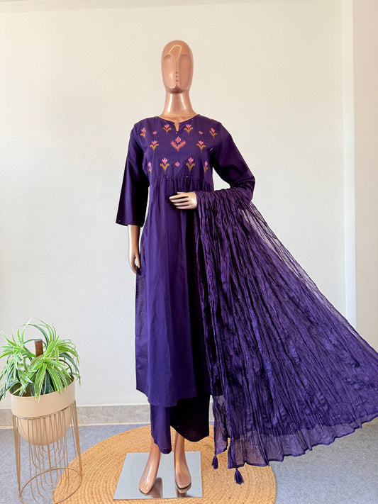 Thread Work Yoke Cotton Frock Suit