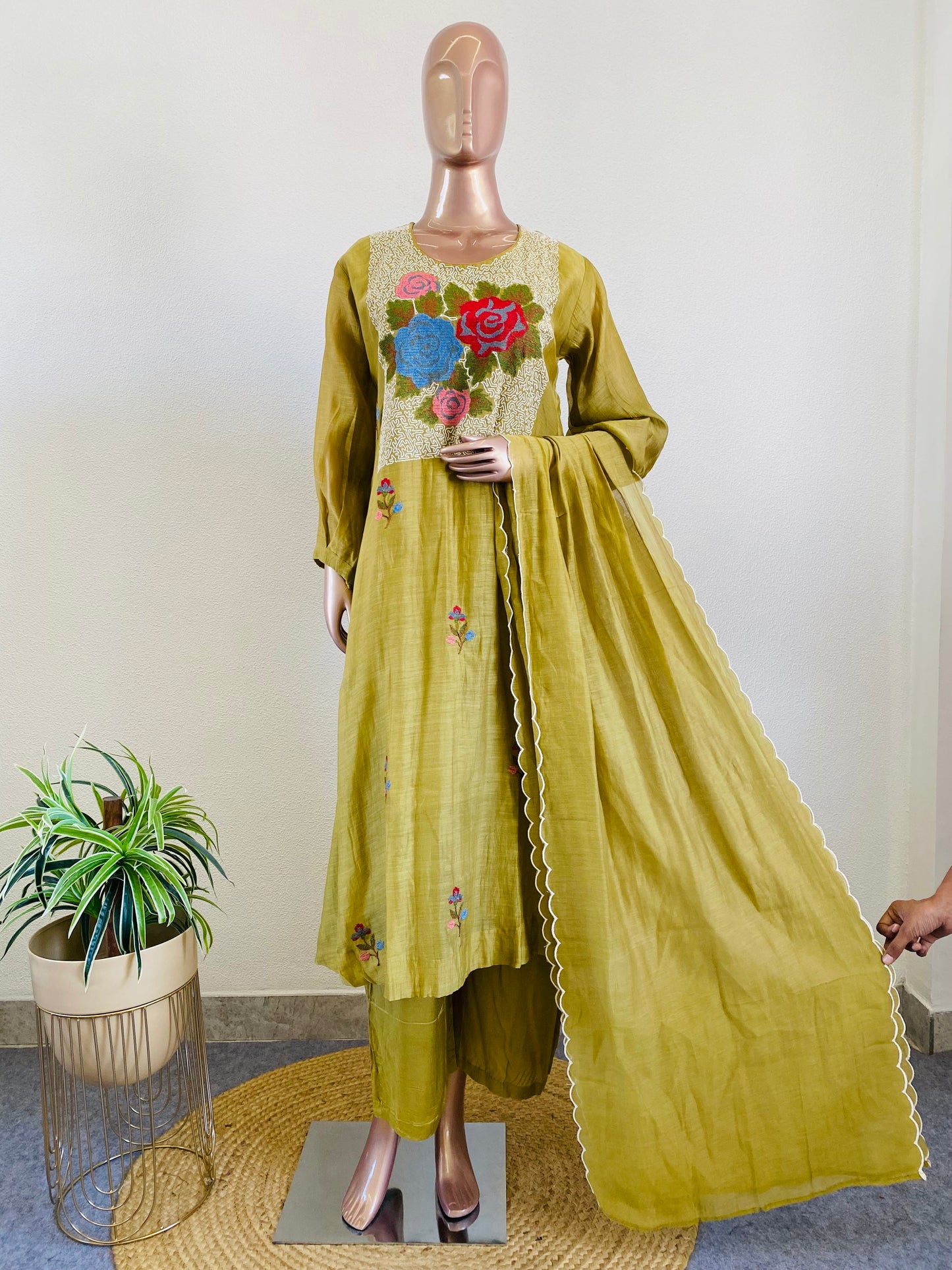 Embroidered Yoke Mul Chanderi Suit Set