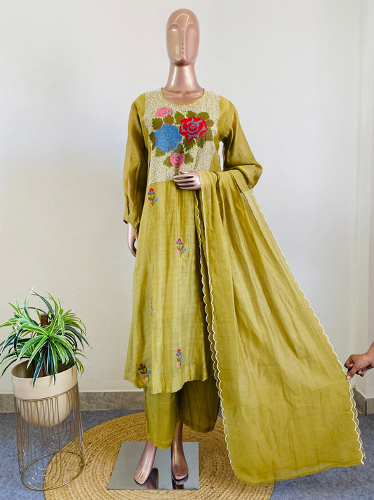 Embroidered Yoke Mul Chanderi Suit Set