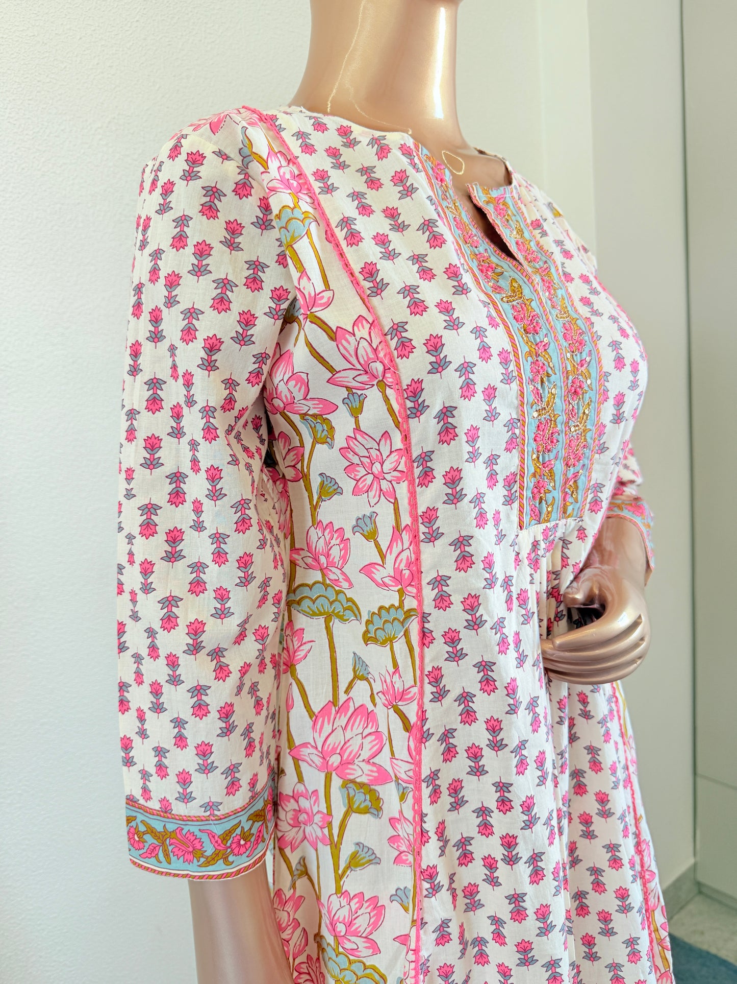 Pichwai Lotus Print Cotton Anarkali Suit Set