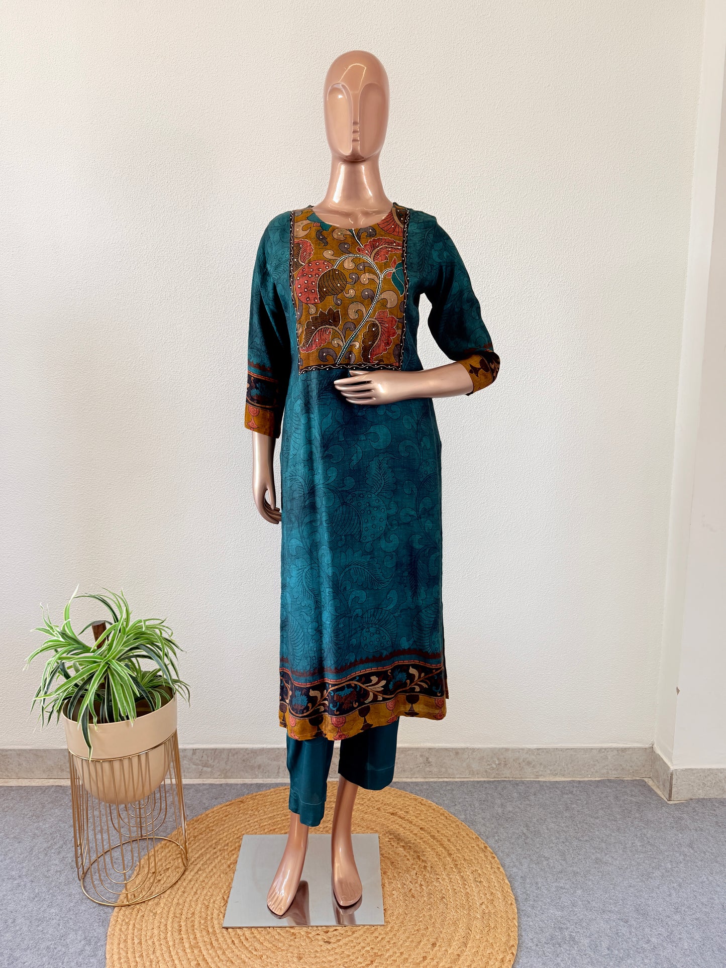 Kalamkari Print Soft Muslin Suit