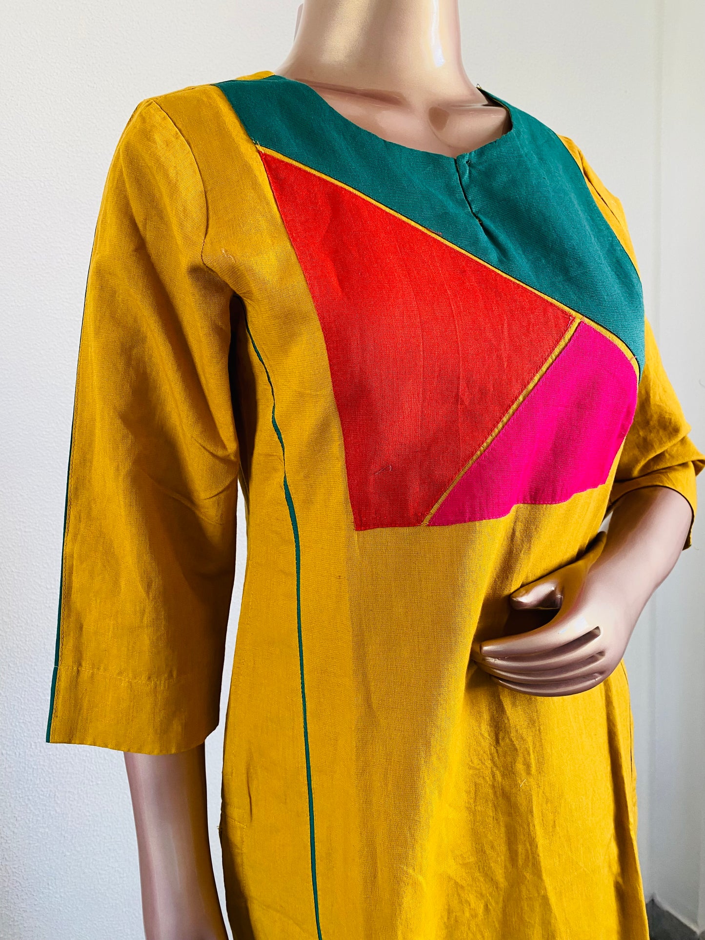Premium Cotton Linen Kurta Pant Set in Color Block