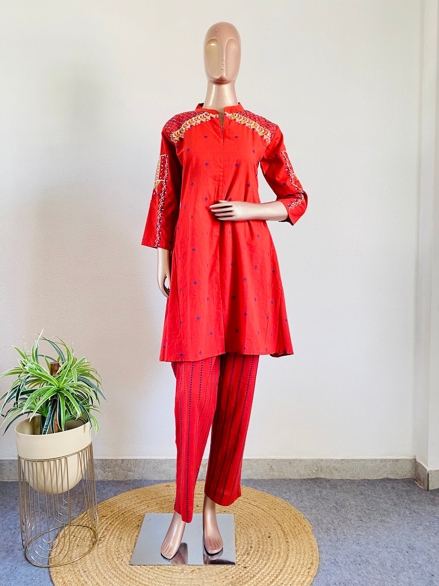 Handloom Jamdani Coords with Hand Work