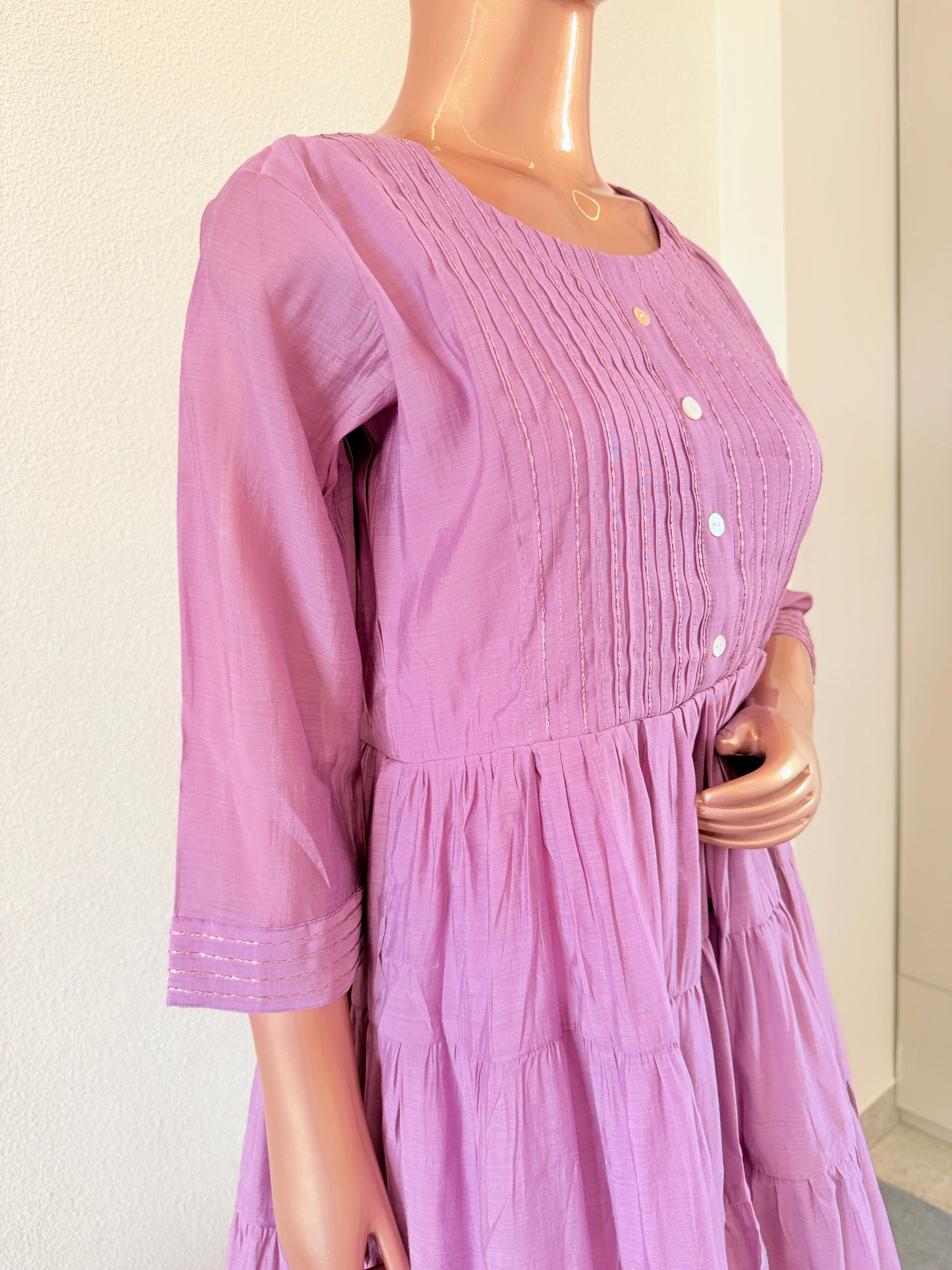 Surat Mul Chanderi Tiered Patter Kurta Pant Set