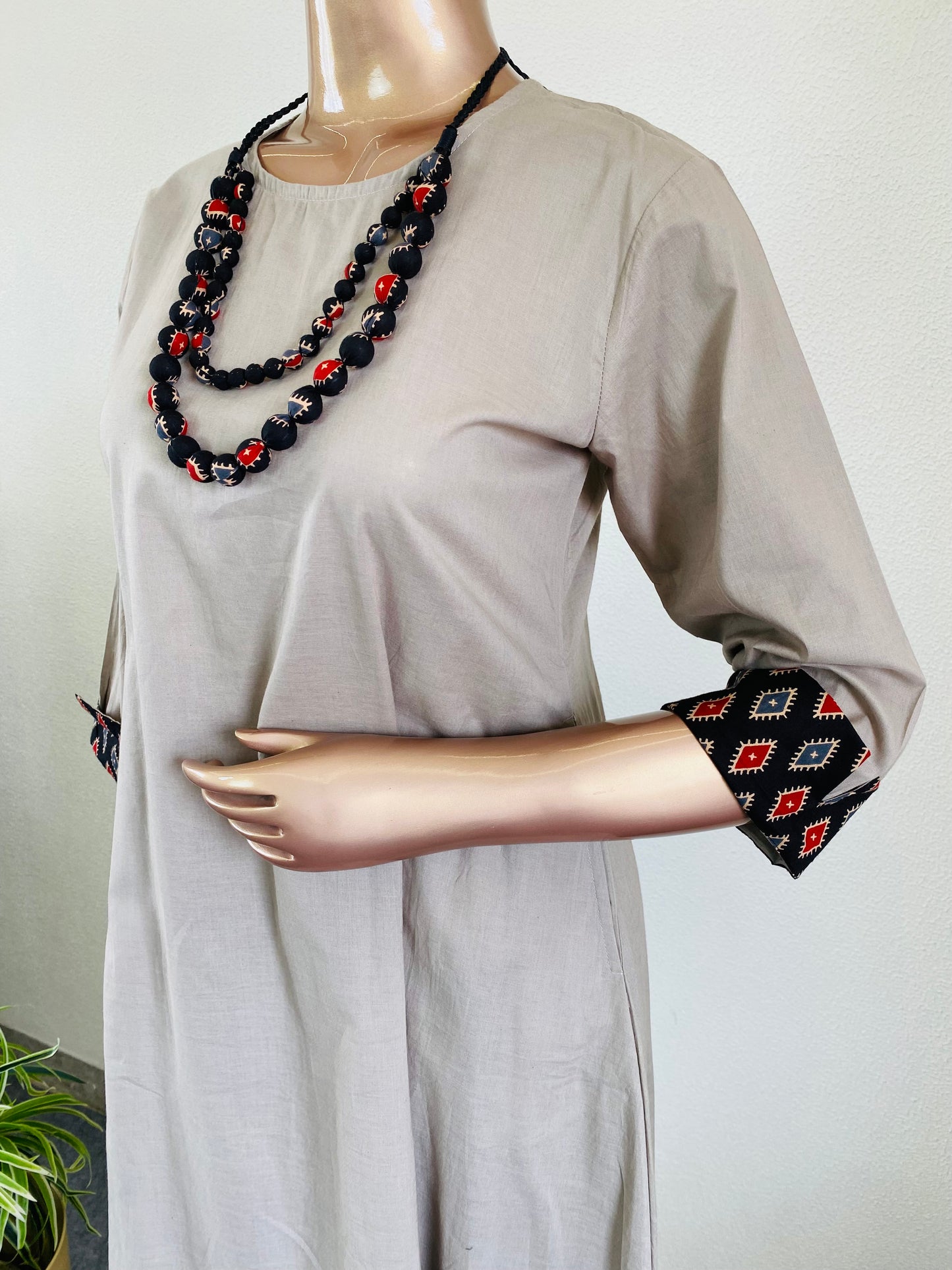 A-line cotton Kurta Pant with Neck Jwellery