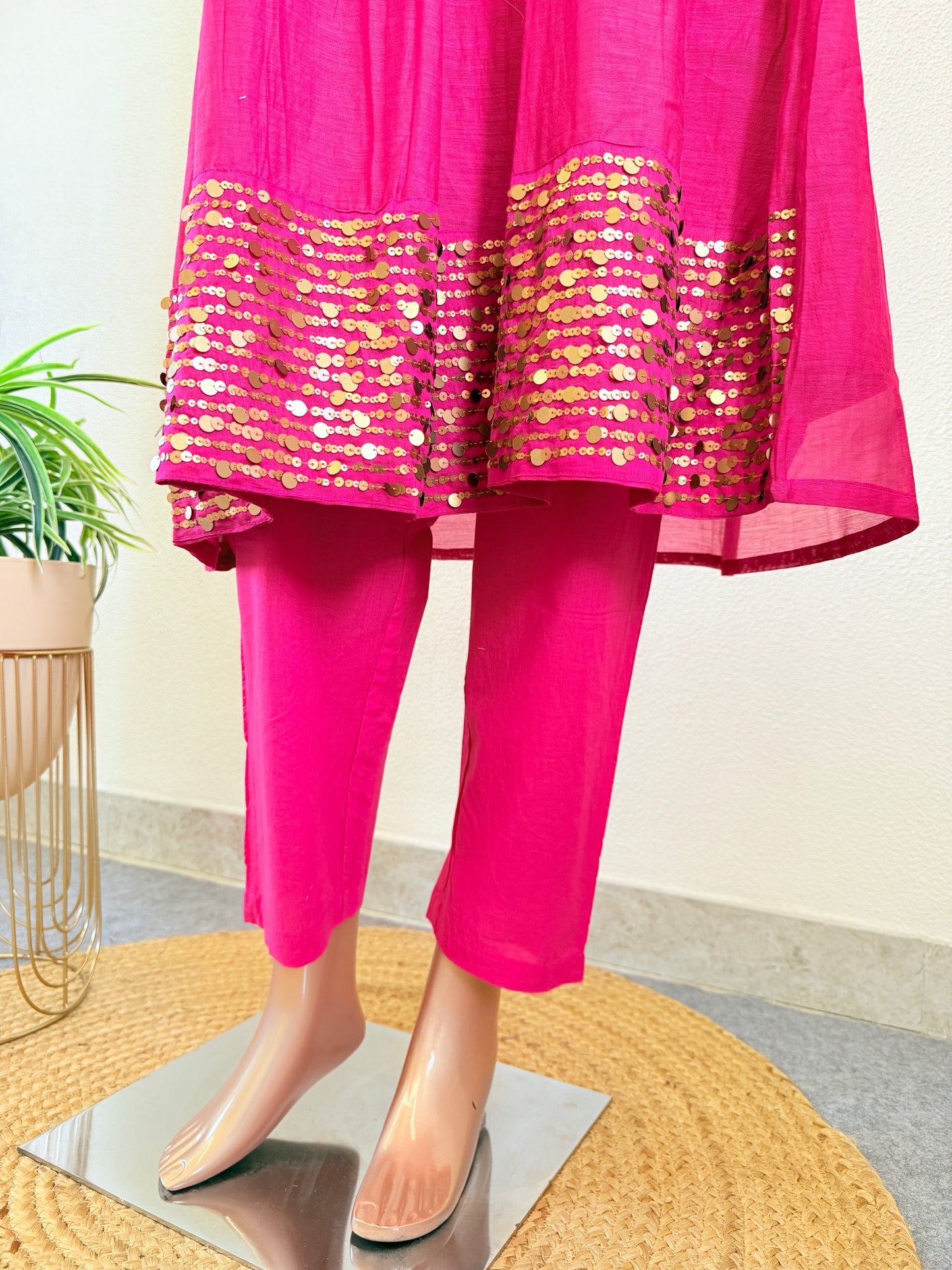 Mul chanderi Suit Set with Sequin Work