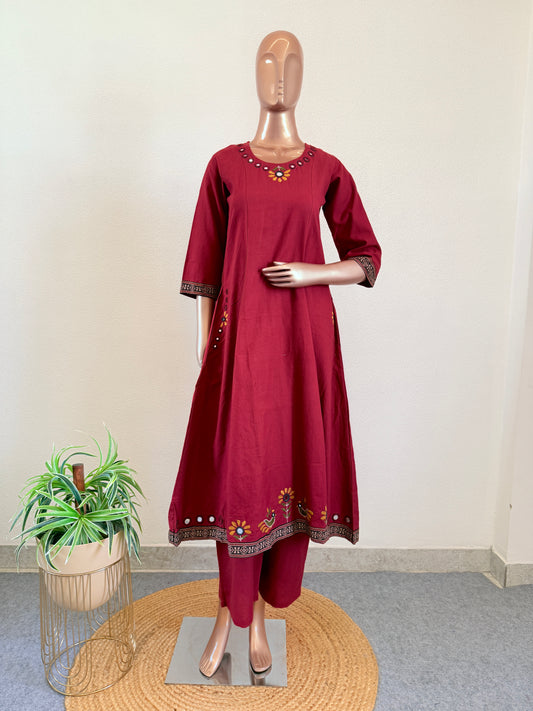 Premium Cotton flex Hand Embroidered Kutchi Style Kurta Set