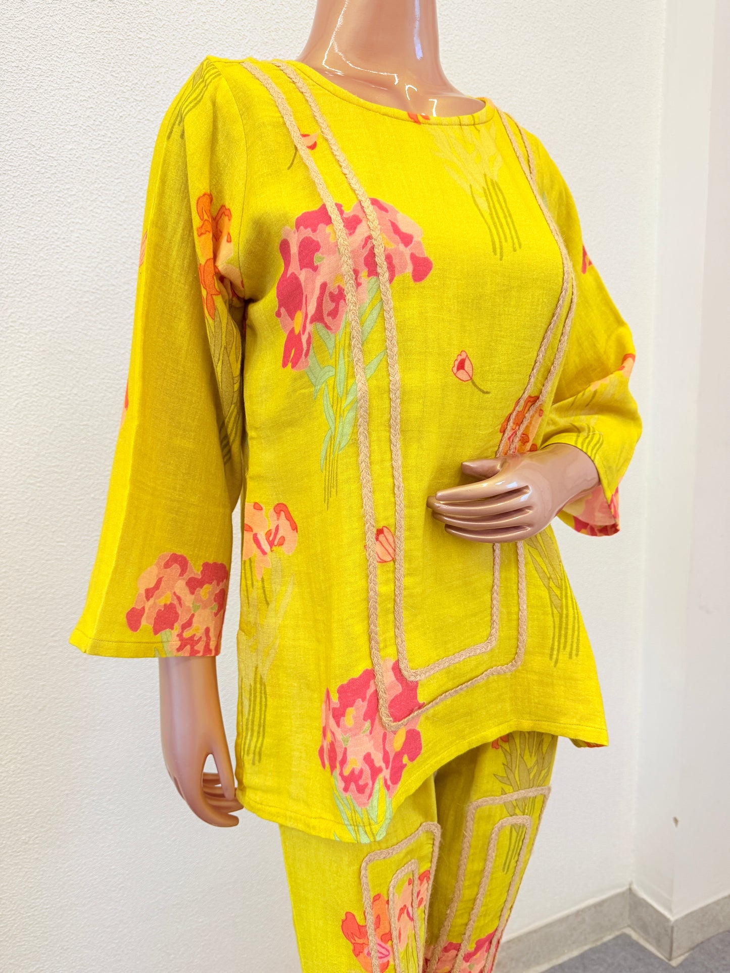 Pure linen Floral Coords with jute detail