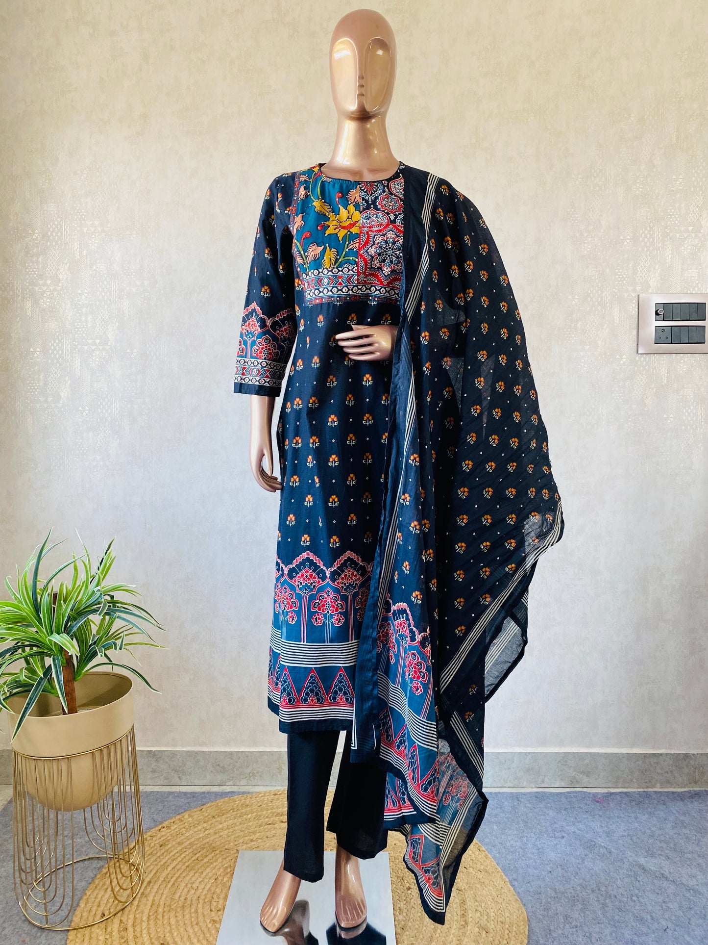 Kalamkari Print Cotton Suit Set