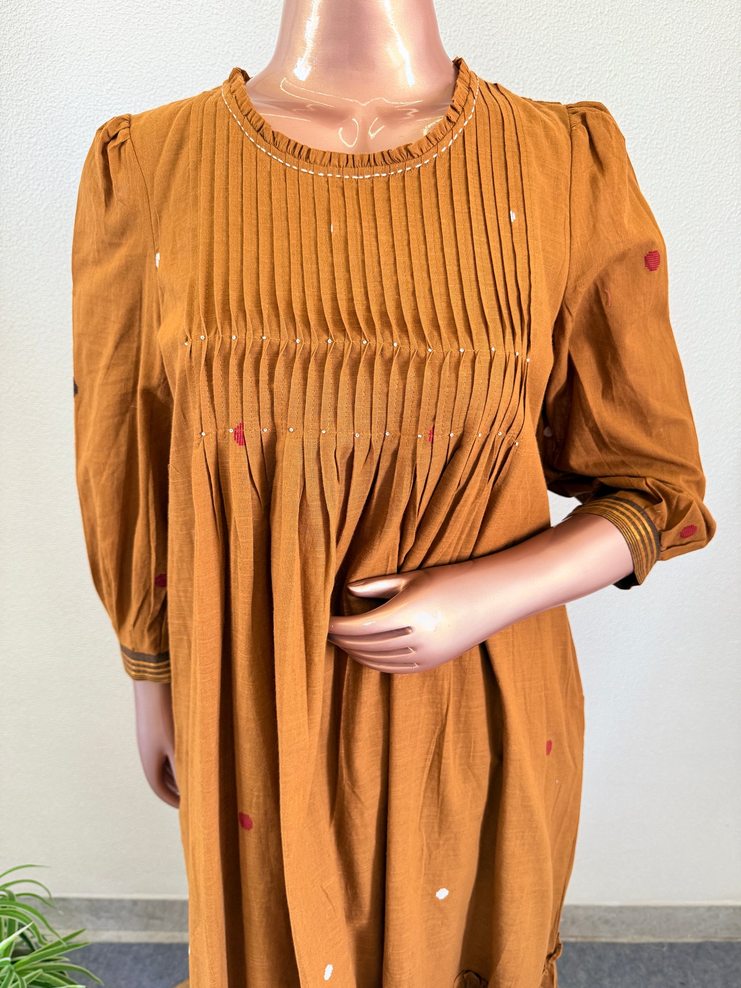 Jamdani Tunic with Pintuck Yoke