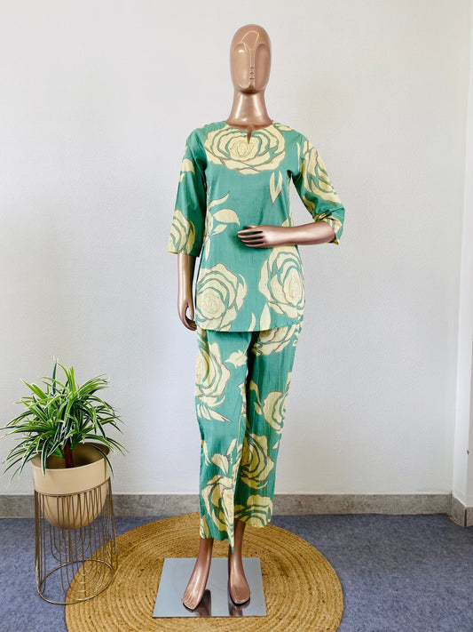 Rose Printed Cotton Lounge Wear - Green