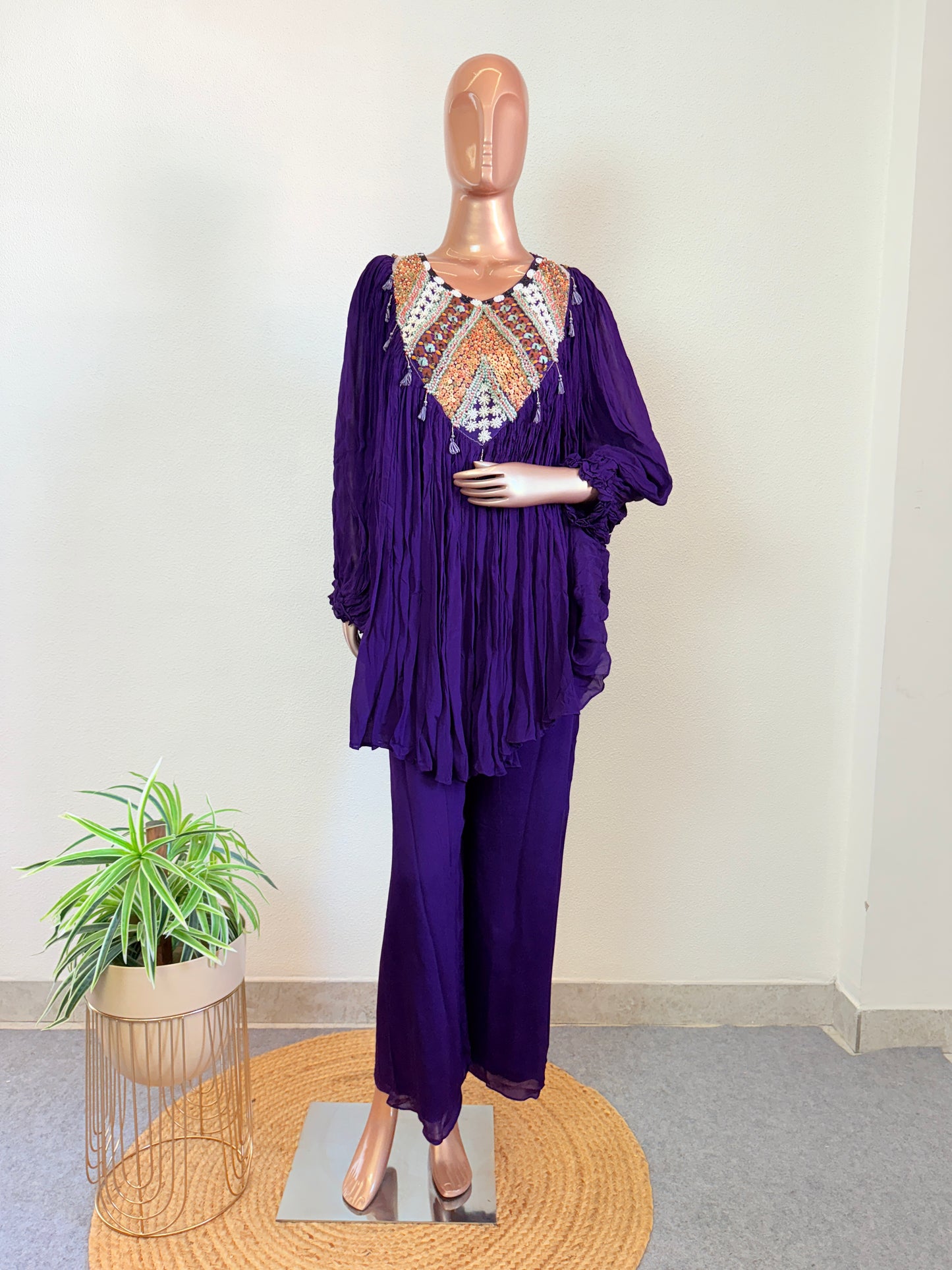 Crushed Chinon Indowestern with Heavy Handwork on Yoke