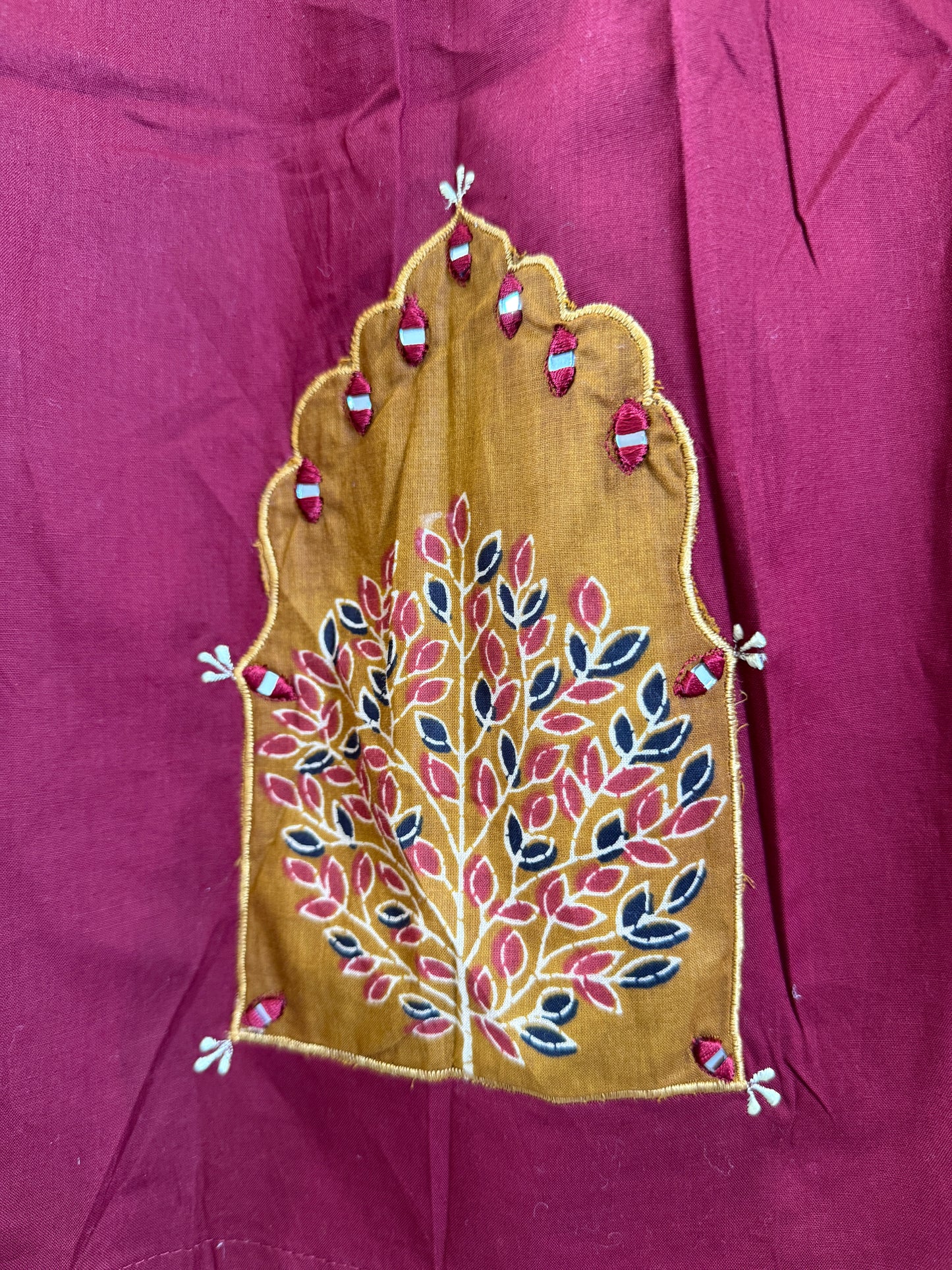 Patch work Gamthi Style Suit Set