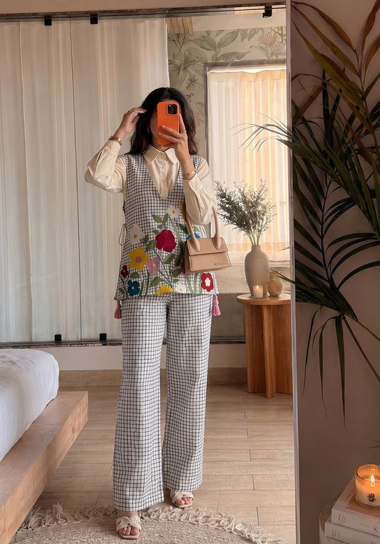 Grid-Print Jute Co-Ord Set with Vibrant Floral Embroidery and Button-Down Shirt