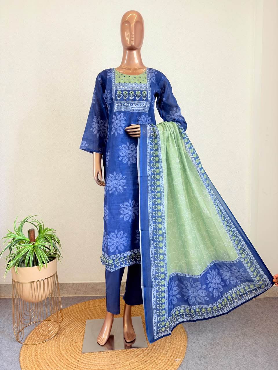 Chanderi Linen Printed Straight Suit