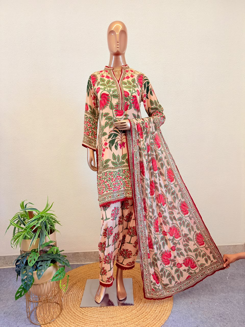 Floral Print Crepe Short Suit with Salwar & Dupatta- Beige
