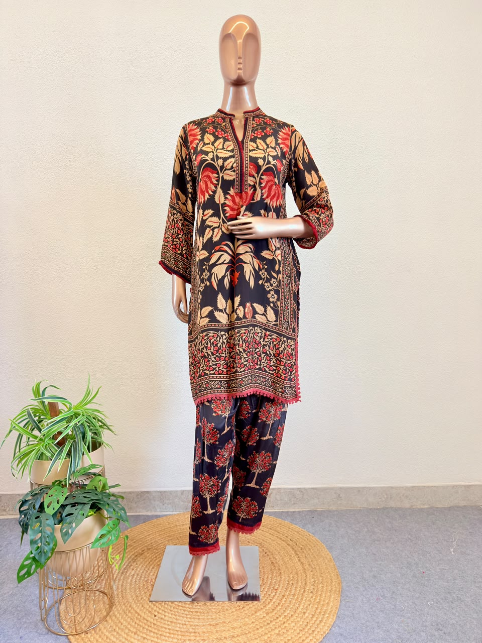 Floral Print Crepe Short Suit with Salwar & Dupatta- Black