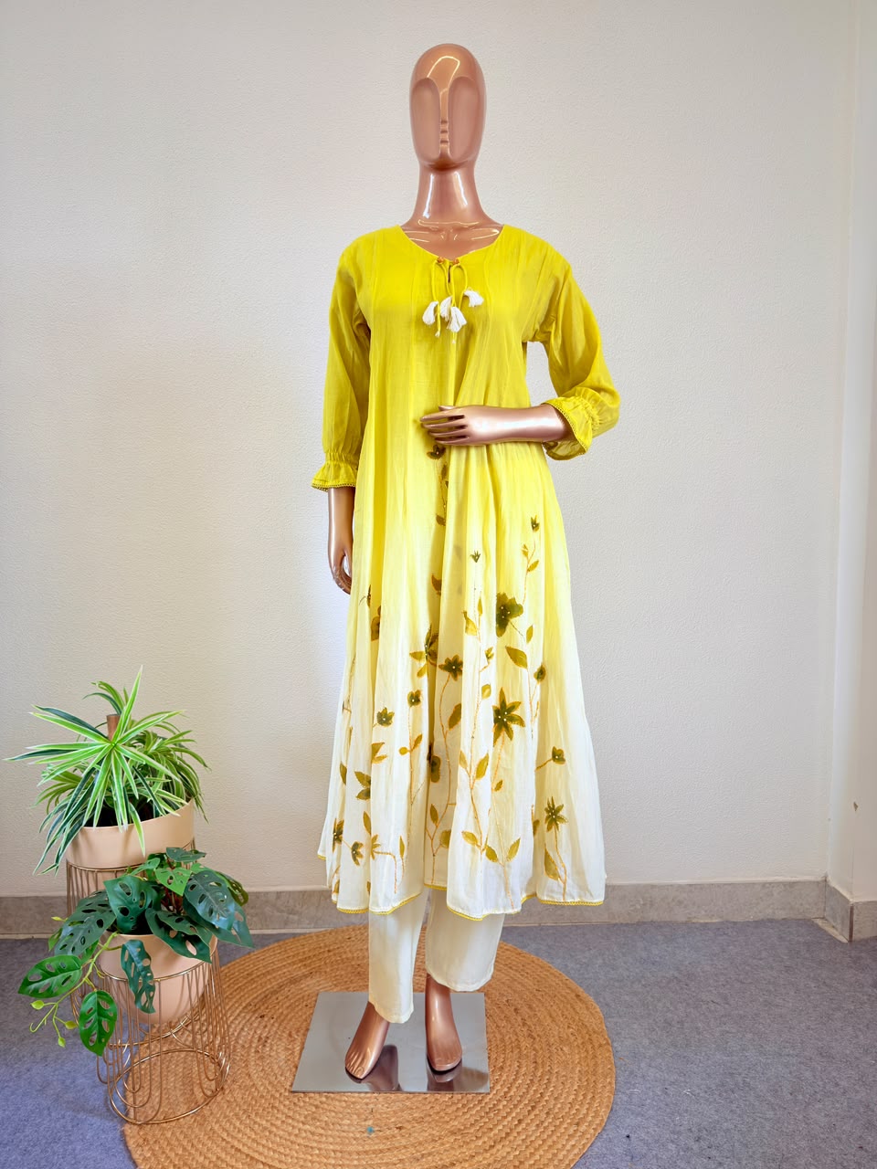 Chanderi Flared Ombre Suit Set with Hand Painting & Kantha Work