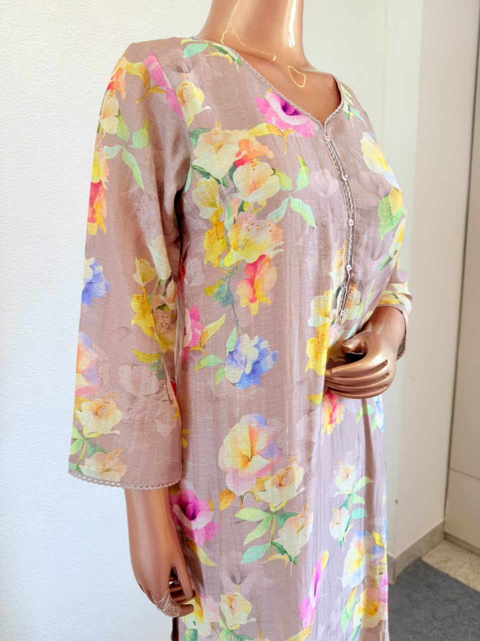 Soft Linen Floral Print Suit Set