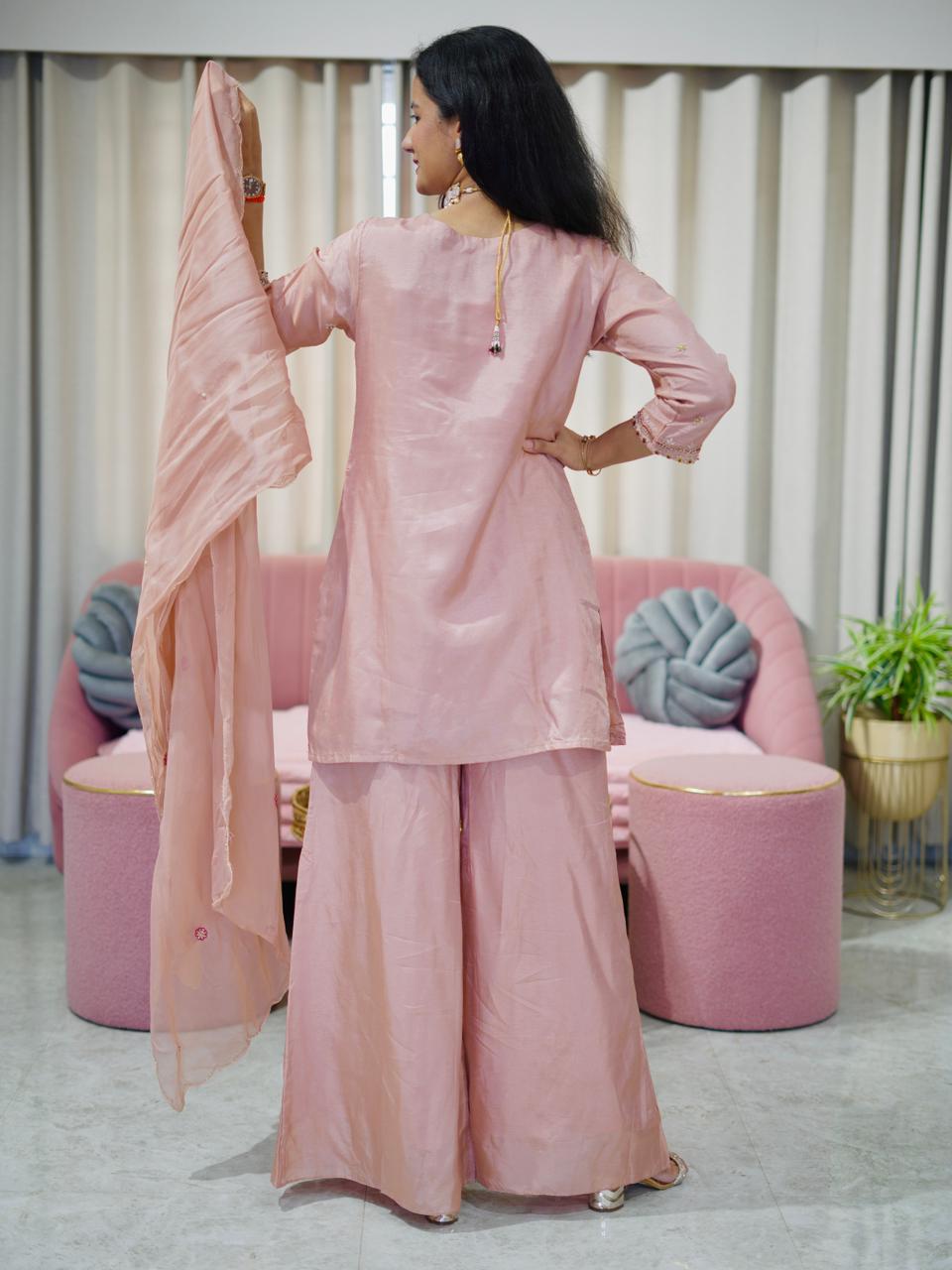 Dola Silk Short Kurta Suit Set- Peach