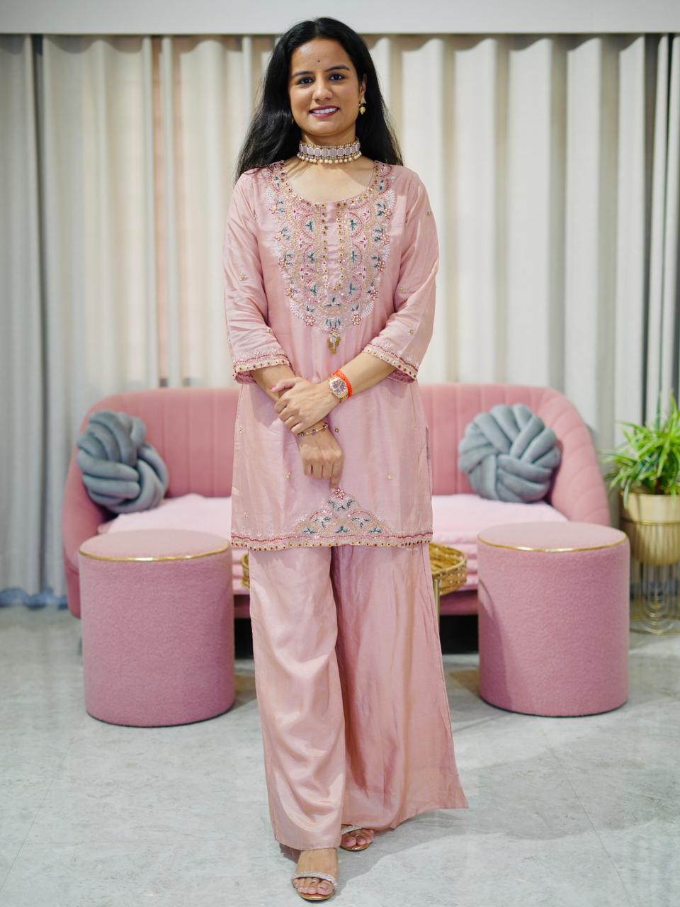 Dola Silk Short Kurta Suit Set- Peach