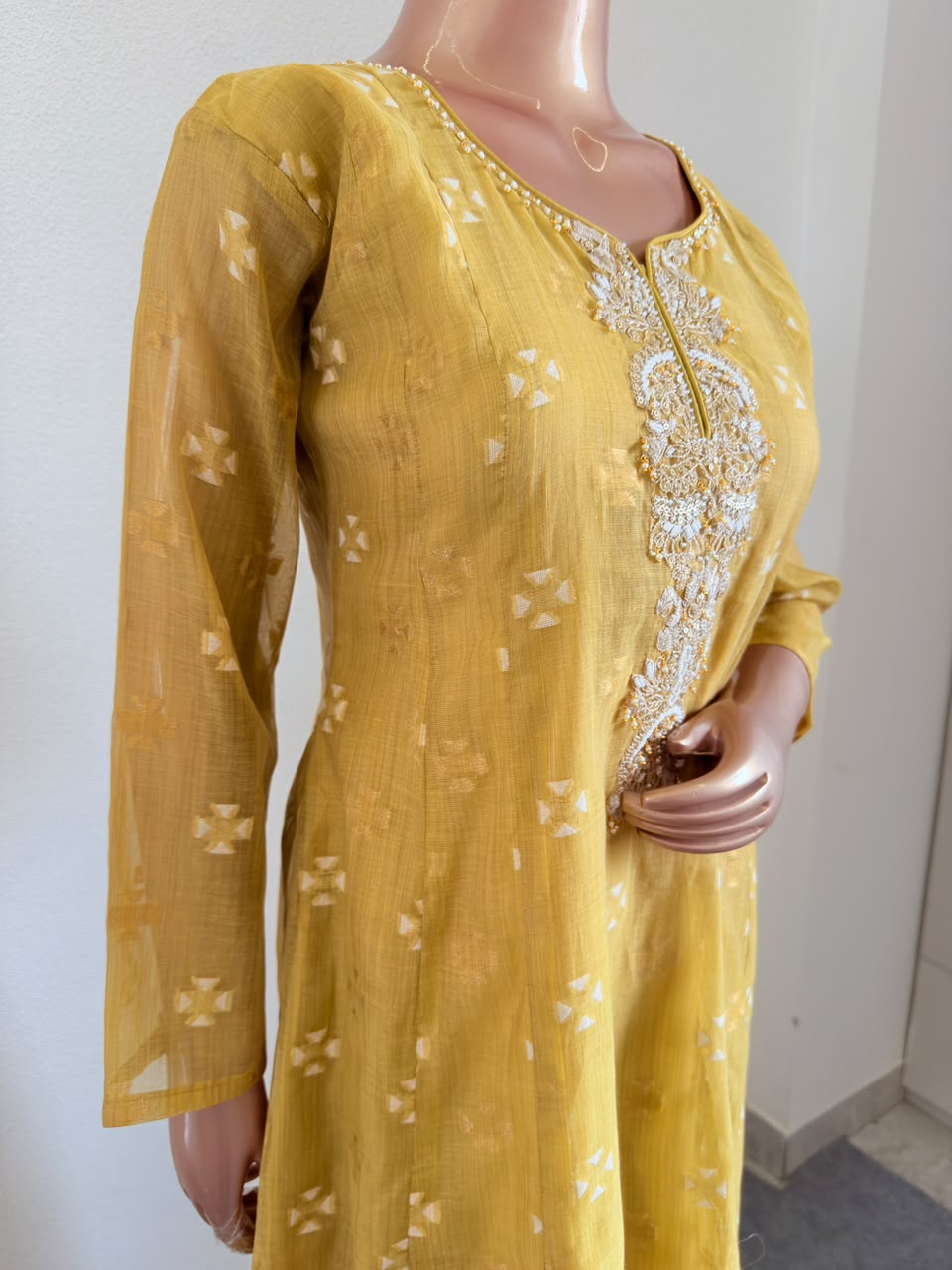 Embroidered Neckline Chanderi Suit Set with Geometric Scalloped Dupatta
