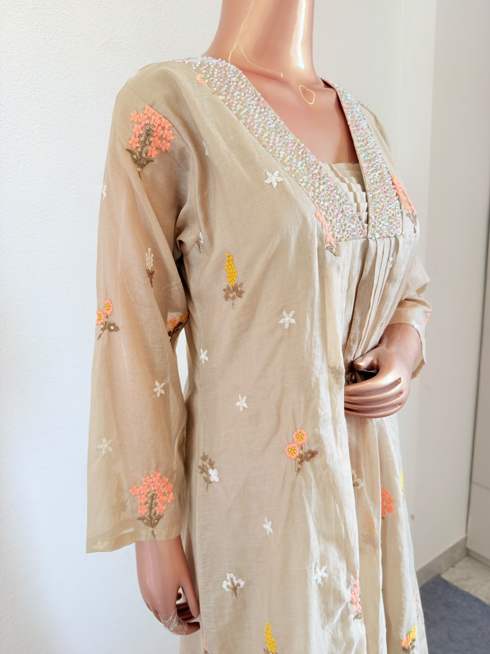 V-Neck Mul Chanderi Suit Set with Embroidered Border Dupatta