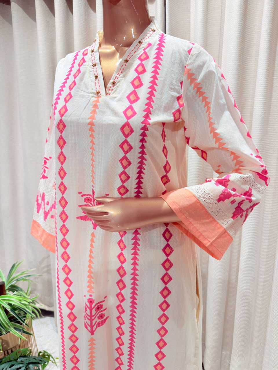 Geometric Print Cotton Suit Set with Coordinated Dupatta