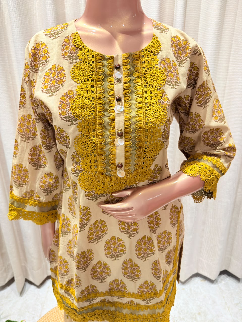 Heavily Laced Neckline Block Print Suit Set with Farsi Salwar