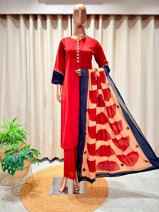 Contrast Placket Straight Suit Set with Geometric Print Dupatta