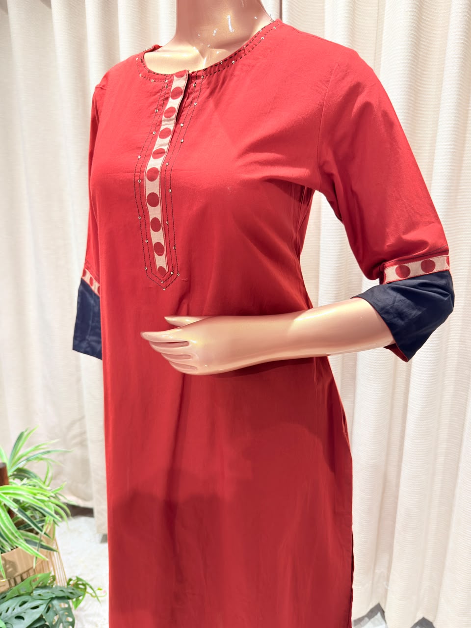 Contrast Placket Straight Suit Set with Geometric Print Dupatta