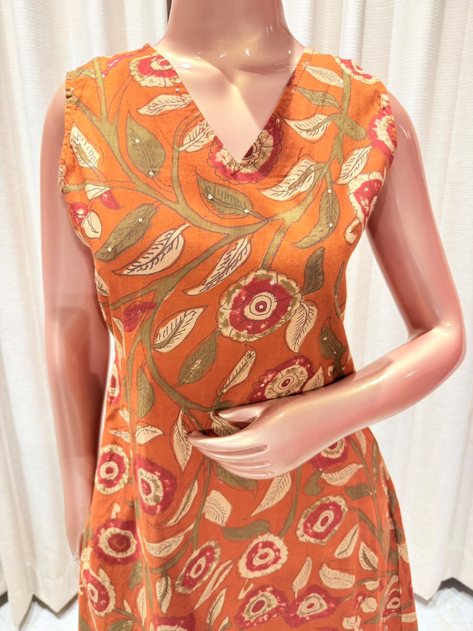 Kalamkari Print Sleeveless A-Line Suit Set with Dupatta