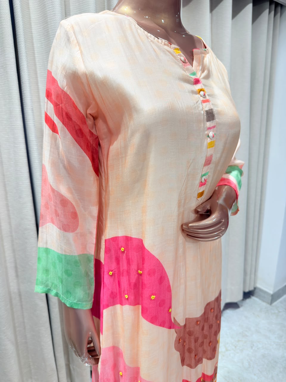 Abstract Print Muslin Three Piece Suit Set