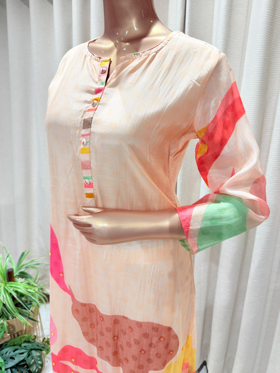 Abstract Print Muslin Three Piece Suit Set