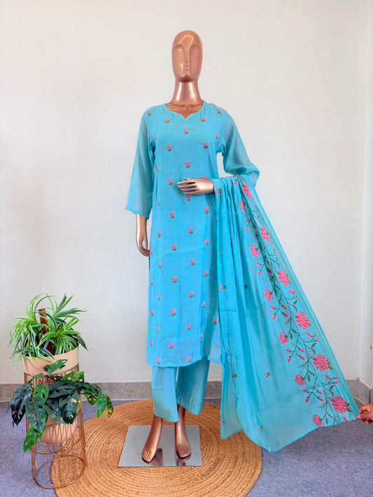 Scalloped Neckline Floral Embroidered Suit Set with Dupatta