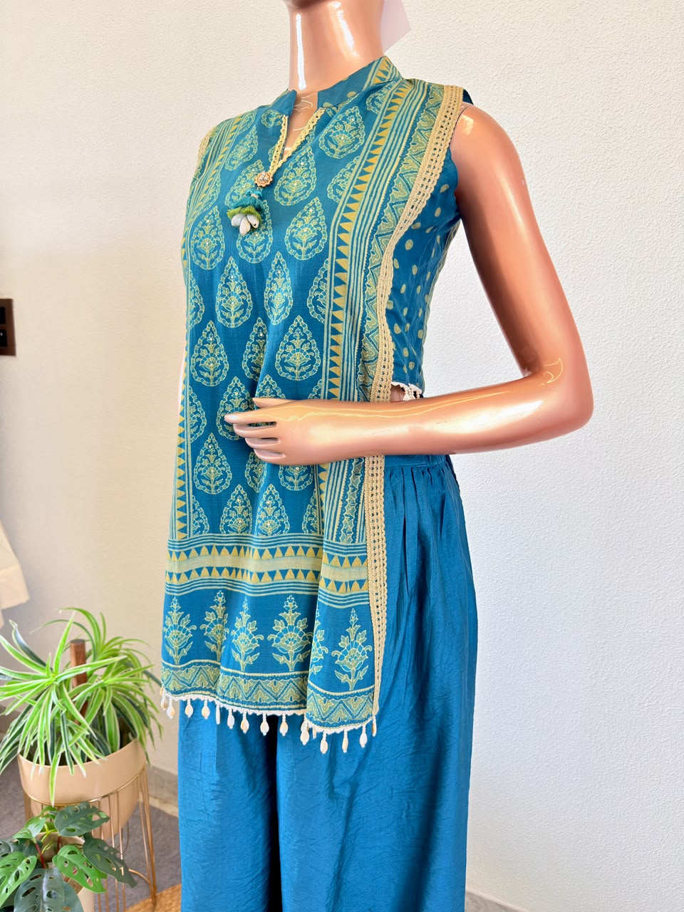 Teal Green Printed Sleeveless Kurta and Palazzo Set