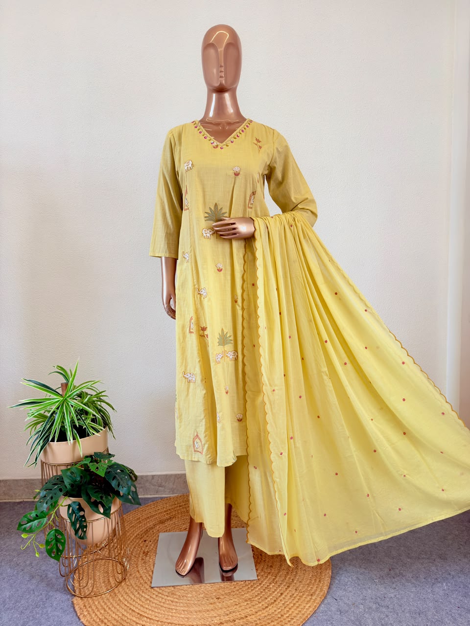 Pichwai Embriodered Cotton Suit Set with V Neckline