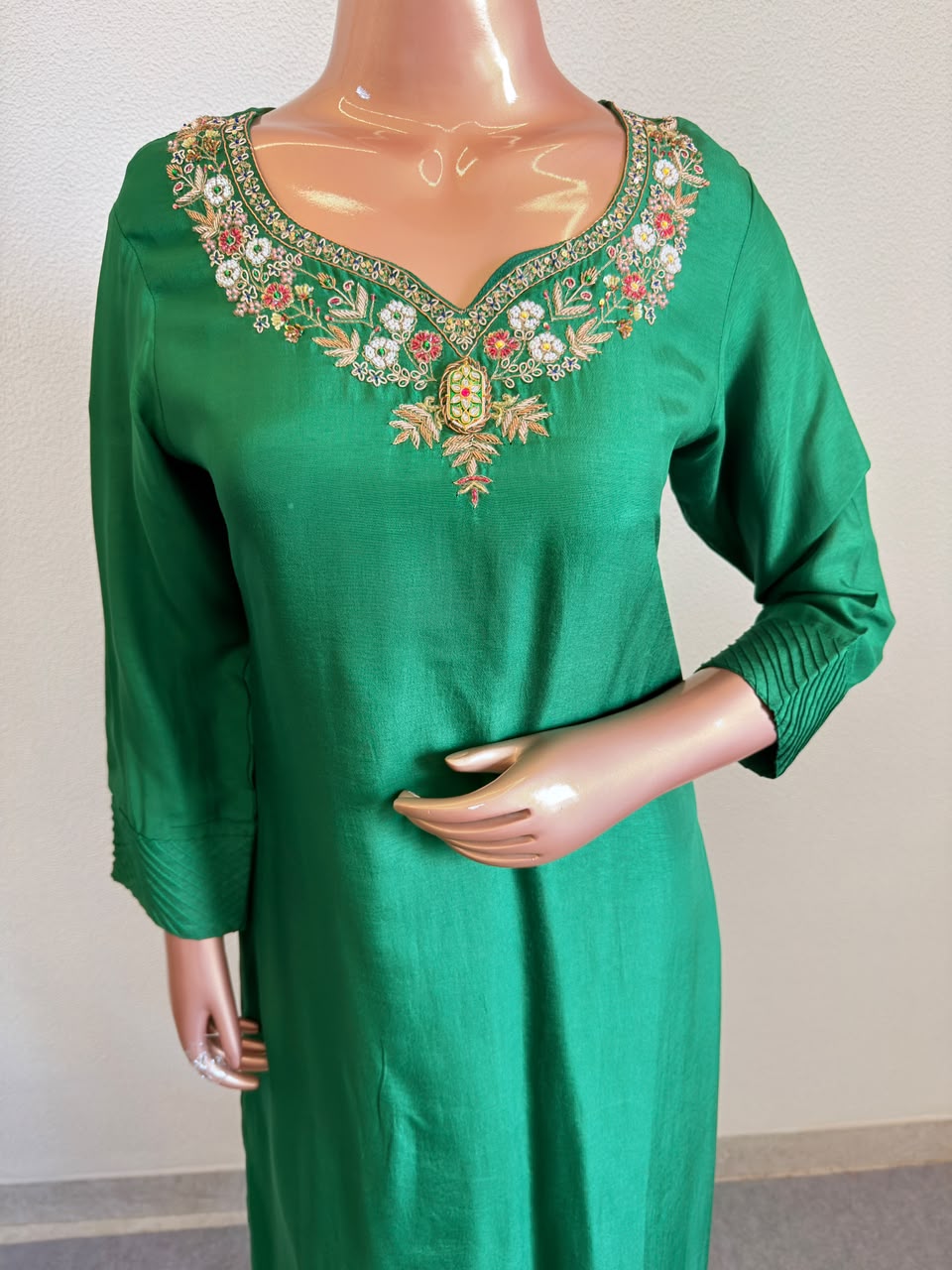 Hand Embroidered Neckline Silk Suit Set with Scalloped Dupatta