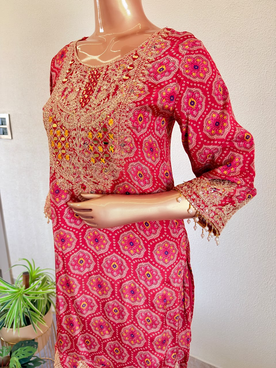 Bandhani Print Crimson Chinon Straight Suit Set with Mirror & Zardozi Work