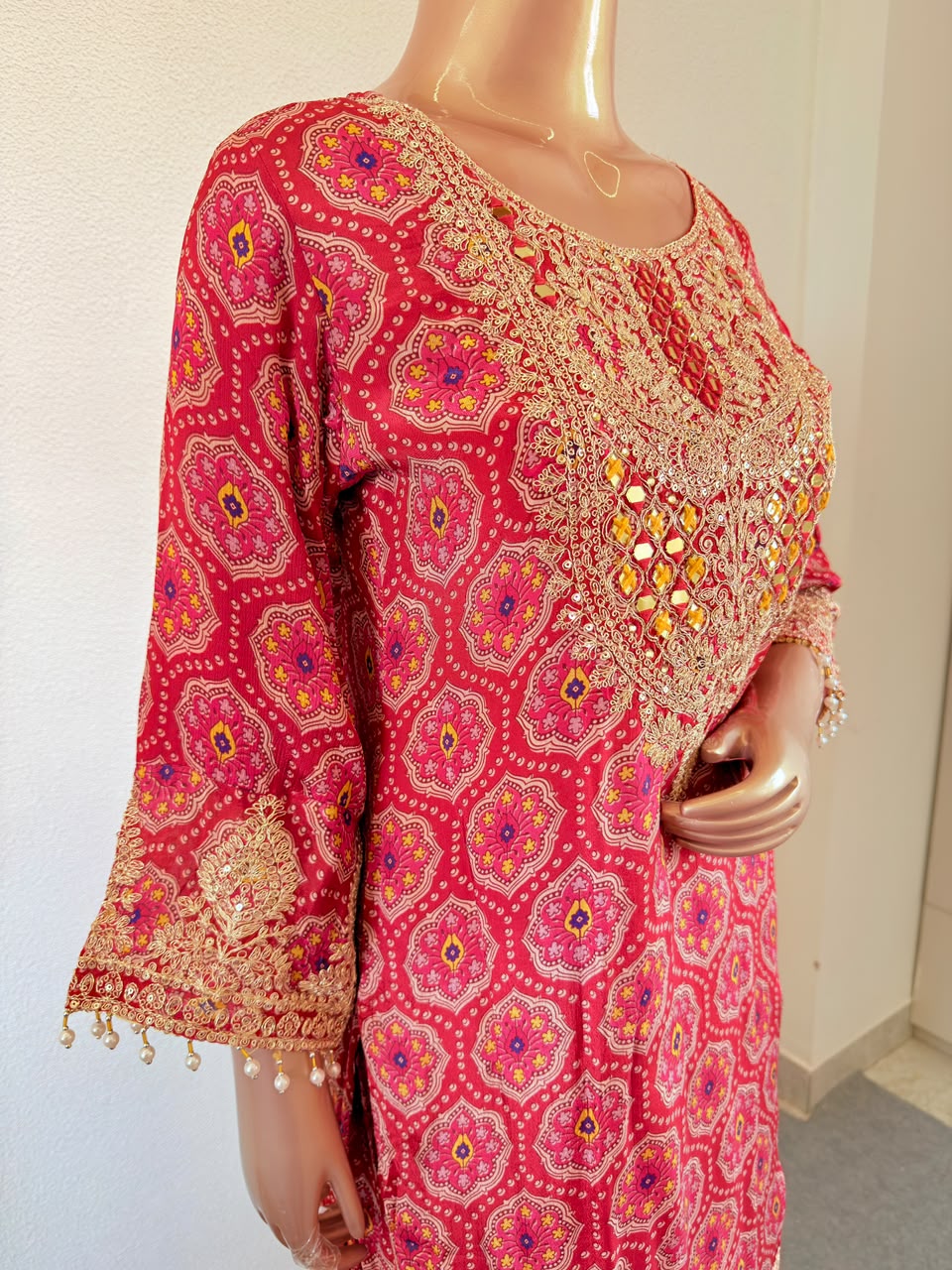 Bandhani Print Crimson Chinon Straight Suit Set with Mirror & Zardozi Work