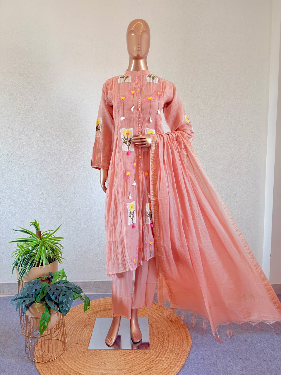 Floral Applique & Pin-Tucked Mul Chanderi Suit Set