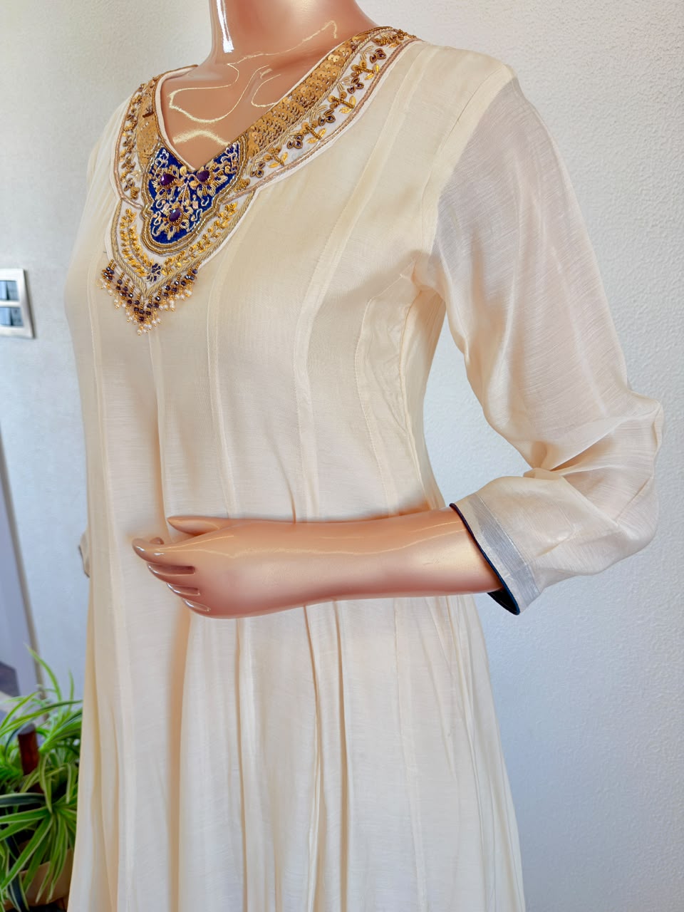 Hand Embroidered Neckline & Applique Flared Silk Suit Set with Scalloped Dupatta