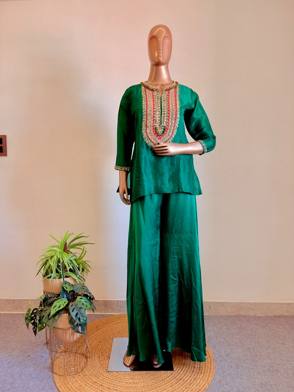 Zardozi Embroidered Yoke Emerald Green Chanderi Silk Kurta Set with Flared Bottoms