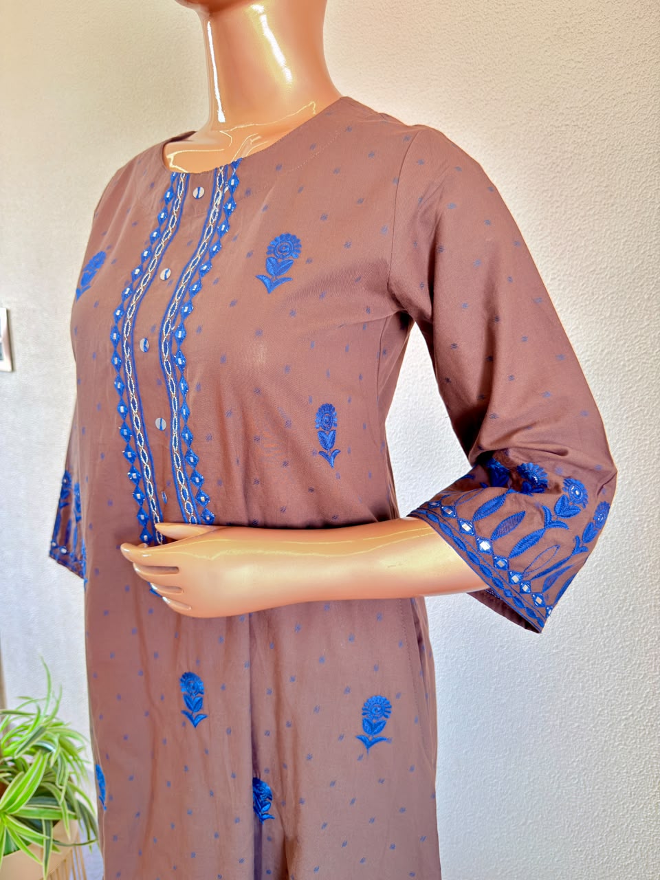 Mirror-Work Yoke Cotton Weaved Suit Set with Contrast Kota Dupatta
