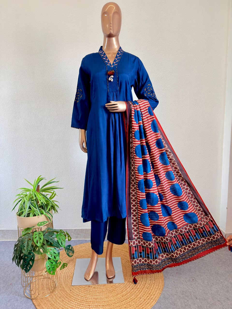 Floral Embroidered V-Neck Indigo Muslin Kurta Set with Ajrakh Dupatta