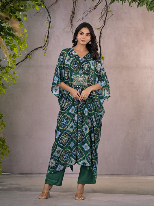 Chinon Kaftan Set with Broch
